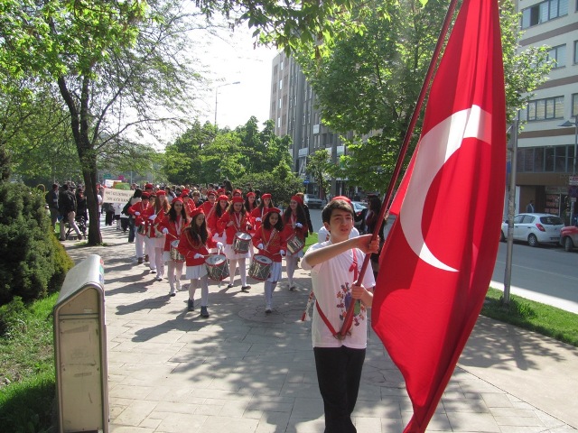 , 23 Nisan Coşkusu ve Egemenlik Yürüyüşü