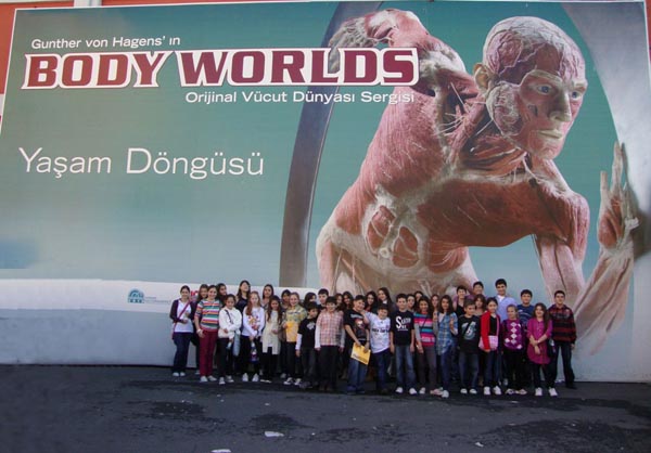 , 6 &#8211; 7 ve 8. Sınıf Öğrencileri Body Worlds Sergisinde&#8230;